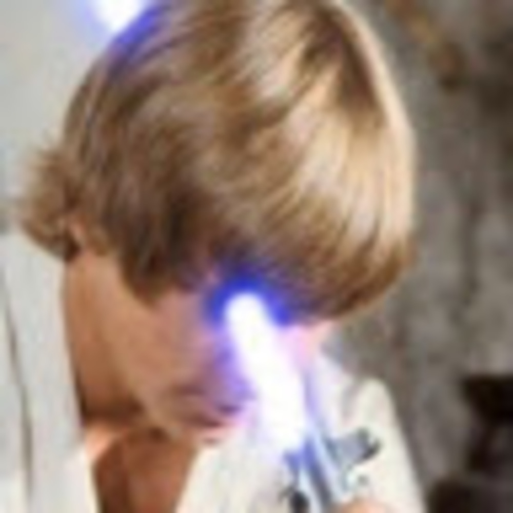 Meet your Posher, Leya